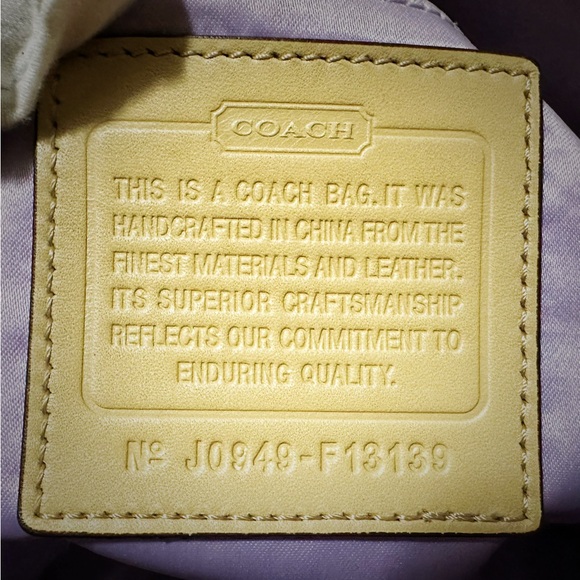 Vintage Y2K Coach Shoulder Bag beige color Shoulder Bag new without tags - Picture 10 of 17